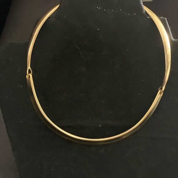 Gold tone choker from BeBe! New! - Picture 3 of 3